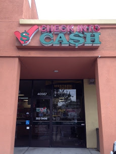 Check Into Cash company image