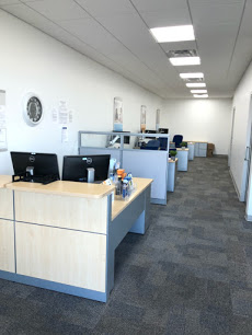 OneMain Financial company image