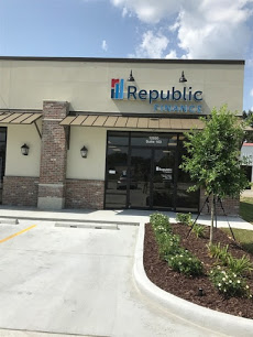 Republic Finance company image