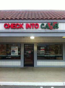 Check Into Cash company image